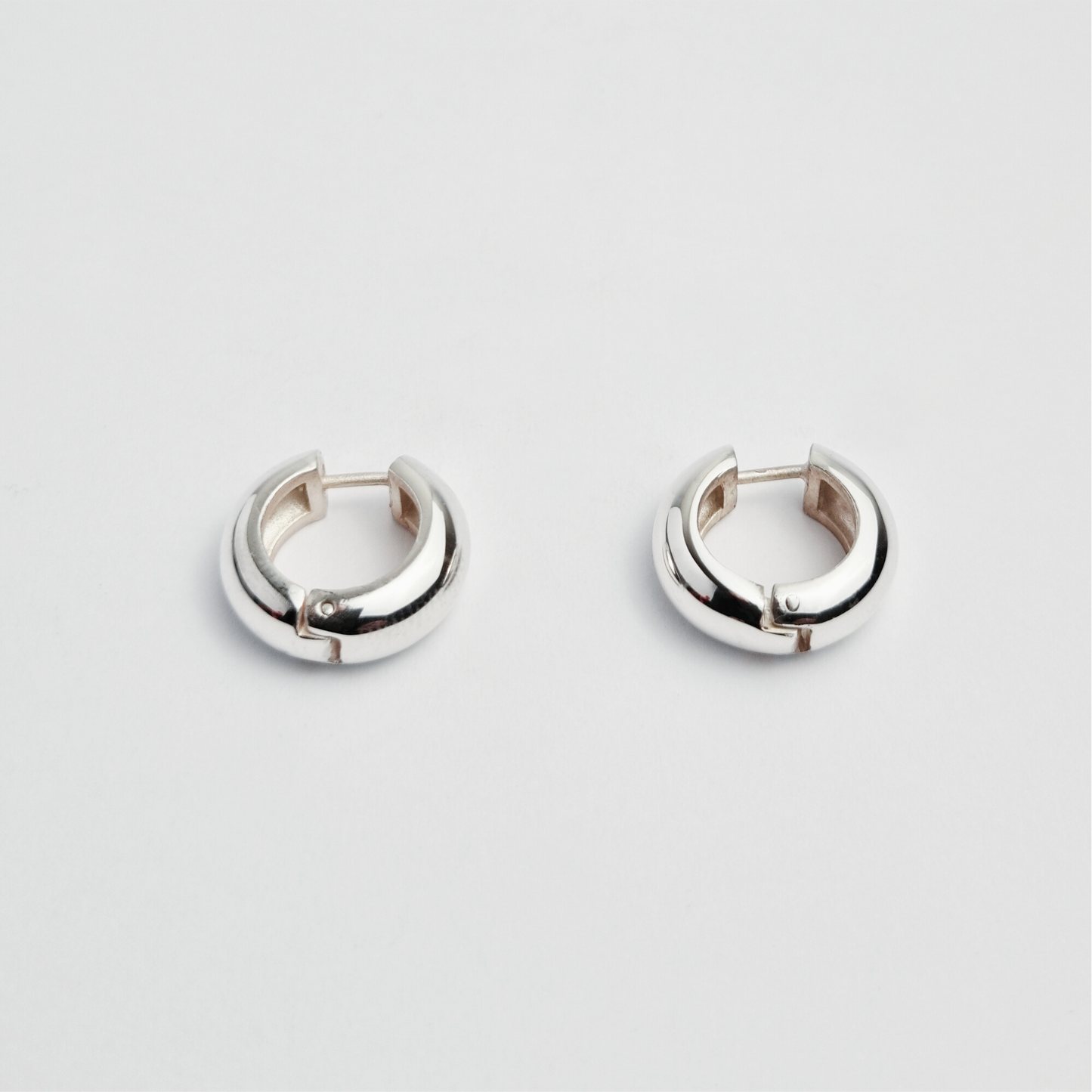 Olive Hoops