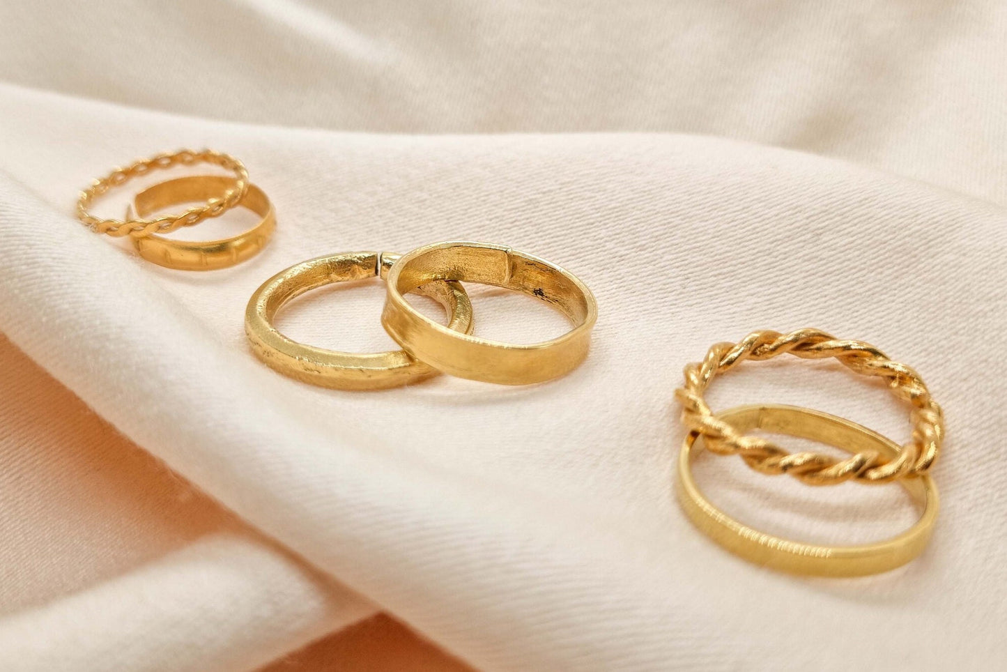 Solid Gold Classic Wedding Ring | 24k, 22k, 18k, 14k, 9k Pure Yellow Gold | Unisex Traditional Wedding Band, Handmade Bespoke Fine Jewellery