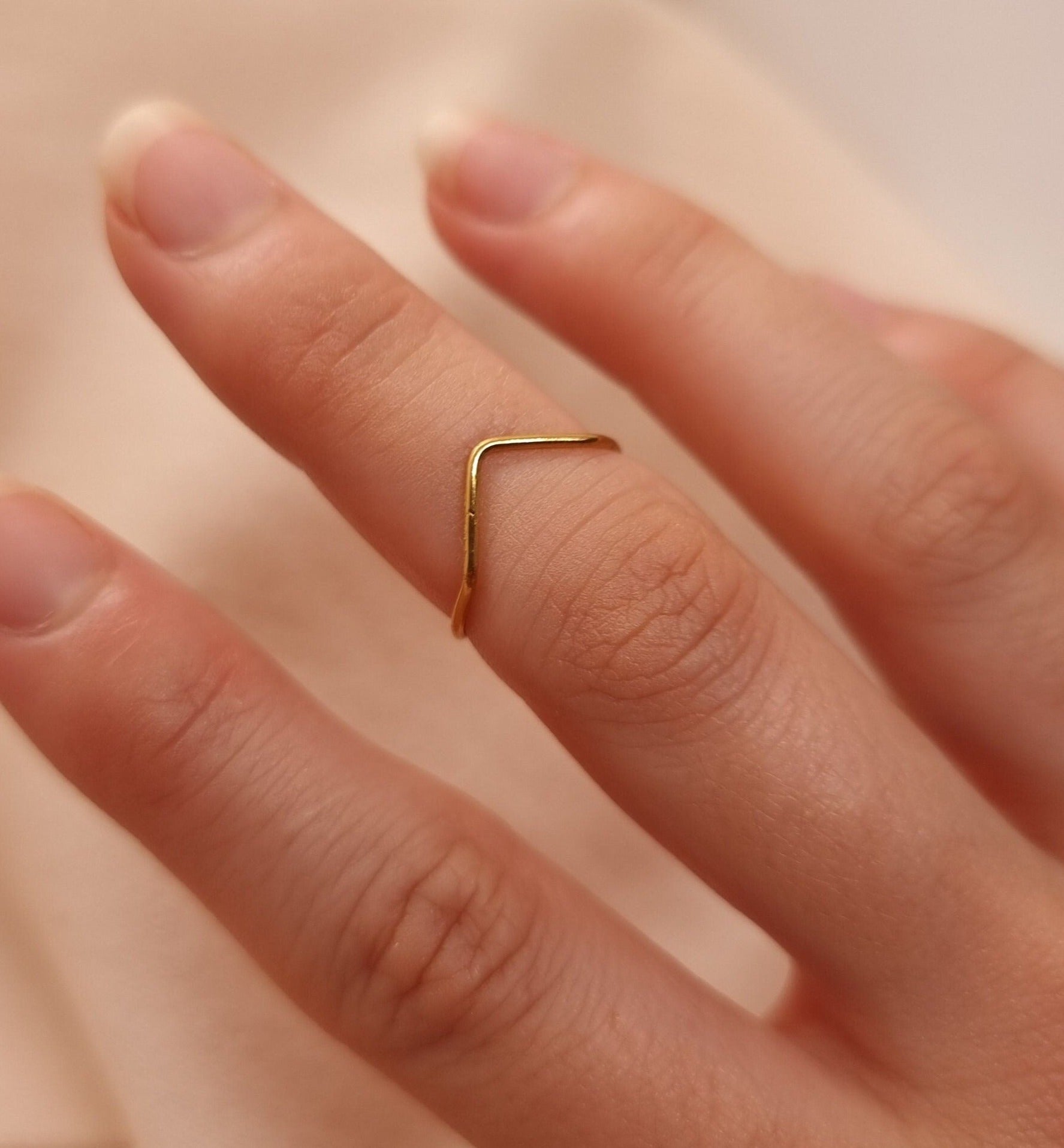 Solid Gold Thin Kink Stacker Ring | 24k, 22k, 18k, 14k, 9k Pure Yellow Gold, Unisex Gold Stacker Ring, Handmade Natural Minimalist Jewellery